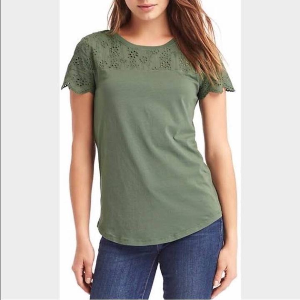 GAP Scalloped Eyelet Tee